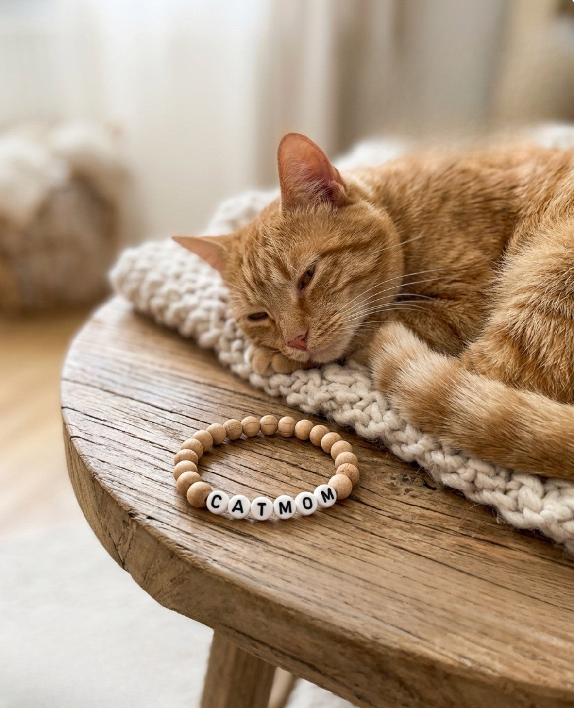 kater-kasimir-catmom-armband-holzperlen-handgekn-pft image 4