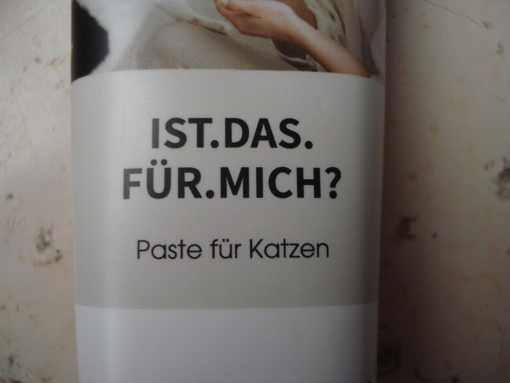 Mäkelige Katze überzeugt