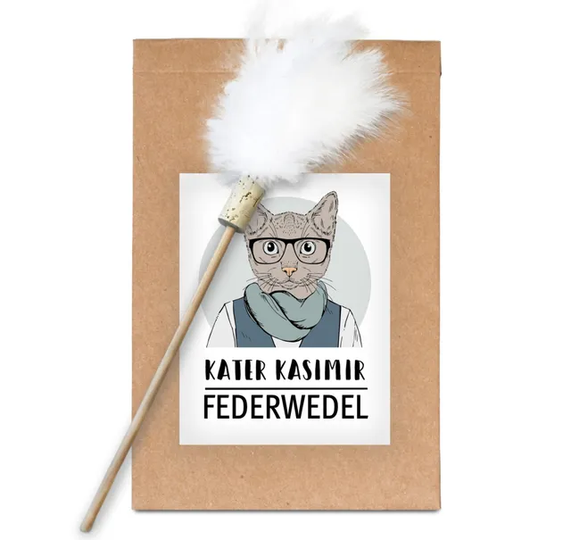kater-kasimir-federwedel-katzenangel-aus-buche-und-naturfedern image 1