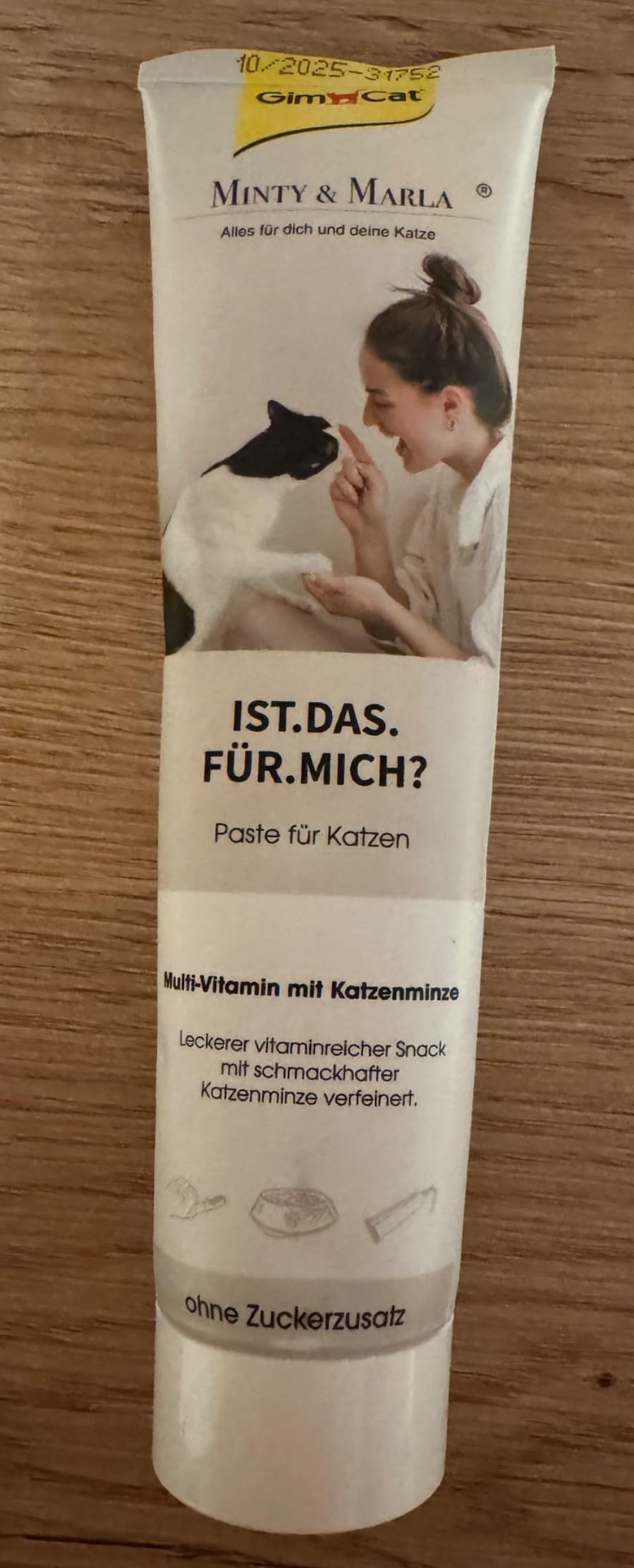 Wird direkt von der Tube geschleckt