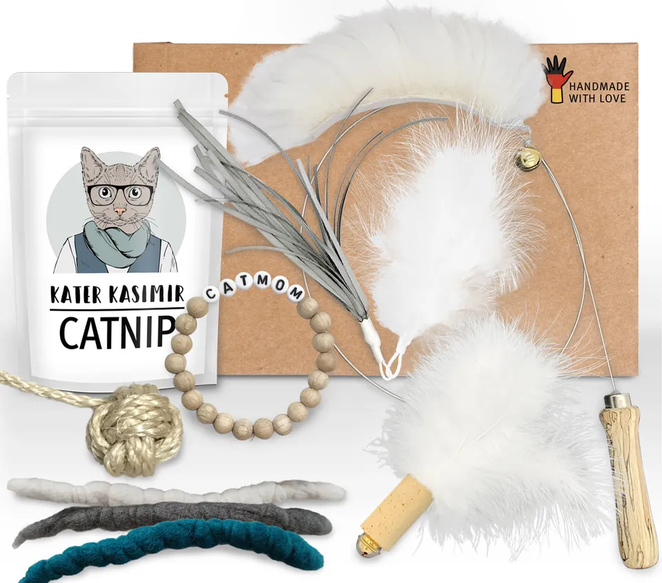 kater-kasimir-deluxe-set-catmom-mit-armband-9-teiliges-katzenspielzeug-set image 1